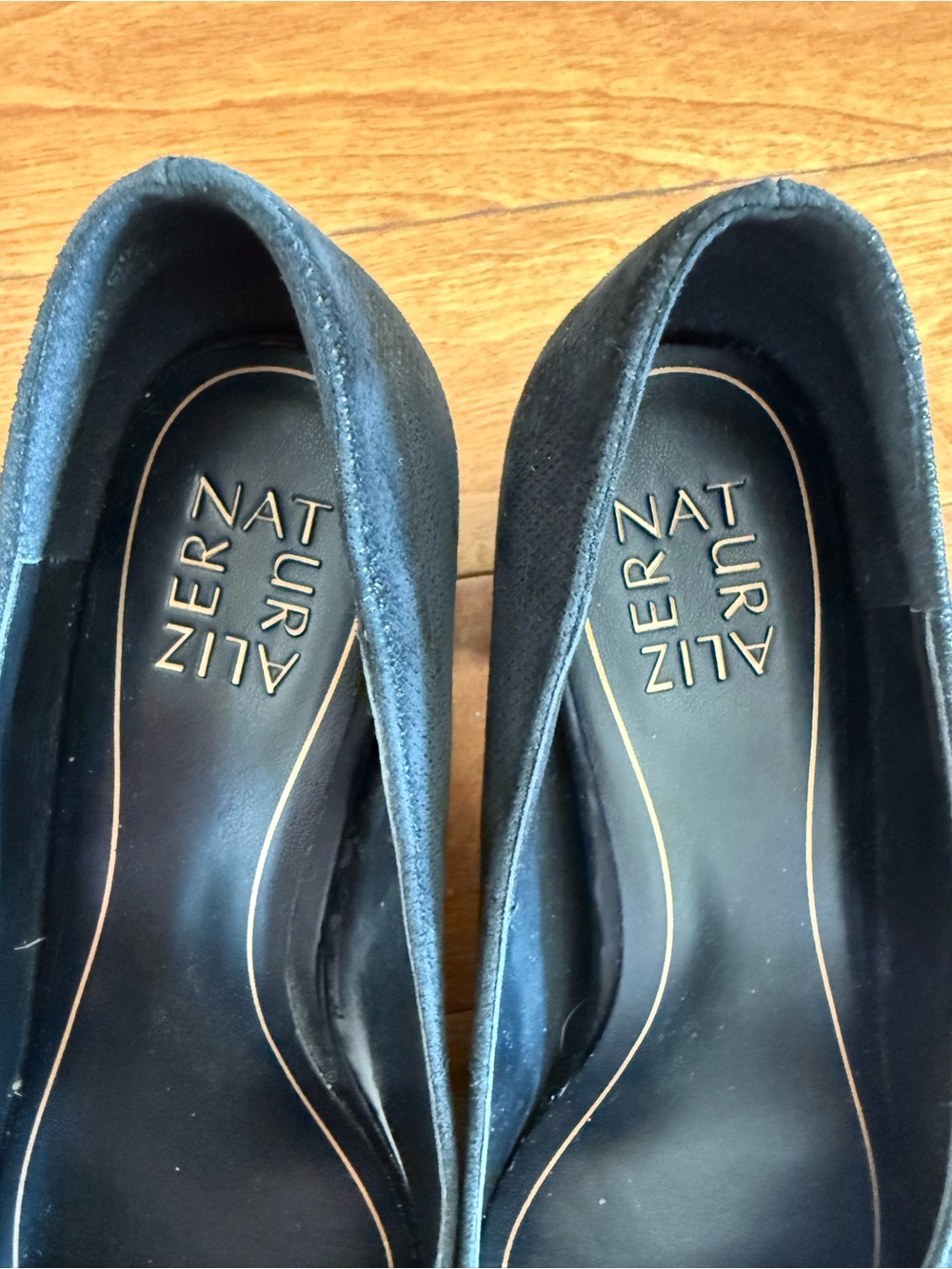 Naturalizer Mavis Bow Pumps Black Suede Size 7.5 - Picture 6 of 10